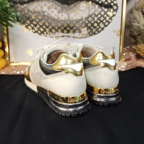 Authentic Louis Vuitton Suede Patent Calfskin Embossed Monogram Run Away Sneake - Picture 6 of 16